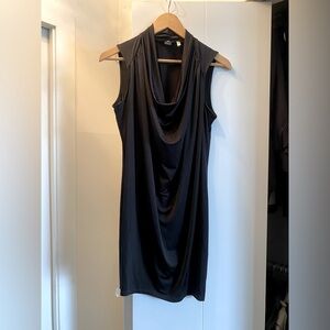 Black scoop neck top. H&M size S